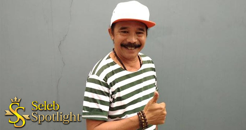 Dikenal Sederhana, Rumah Opie Kumis Didaerah Padat Penduduk!