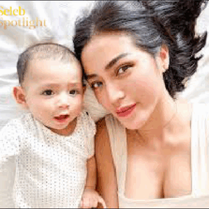 Jessica Iskandar dan Perannya Sebagai Seorang Ibu