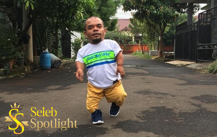 Kisah Kehidupan Ucok Baba: Dari Becak hingga Menjadi Raja Komedi